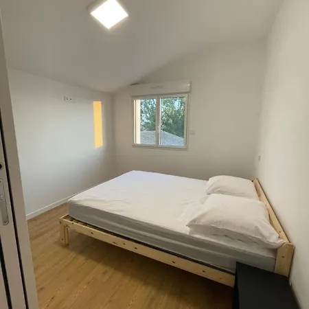 Villa La Maison D'ilaude De 7 A 14 Personnes